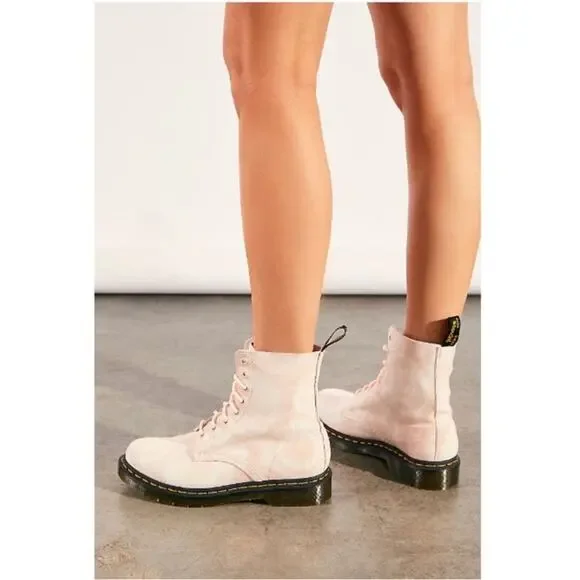 Dr. Martens 1460 Pascal Light Pink Tie Dye Suede Combat Boots 8 - Picture 3 of 12